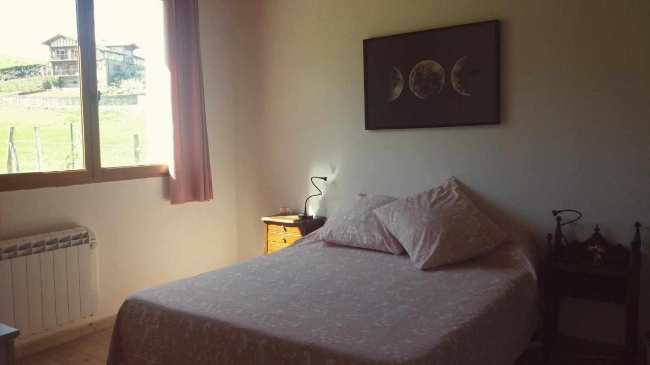 Habitacion dormitorio rural itaka Zugarramurdi Exterior foto